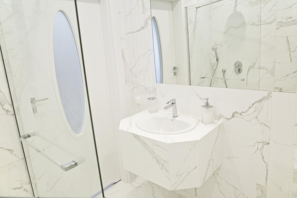 Elegant City Center Apartment 7B Krakow Luaran gambar